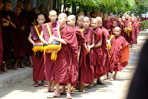Rice Donation, Mandalay